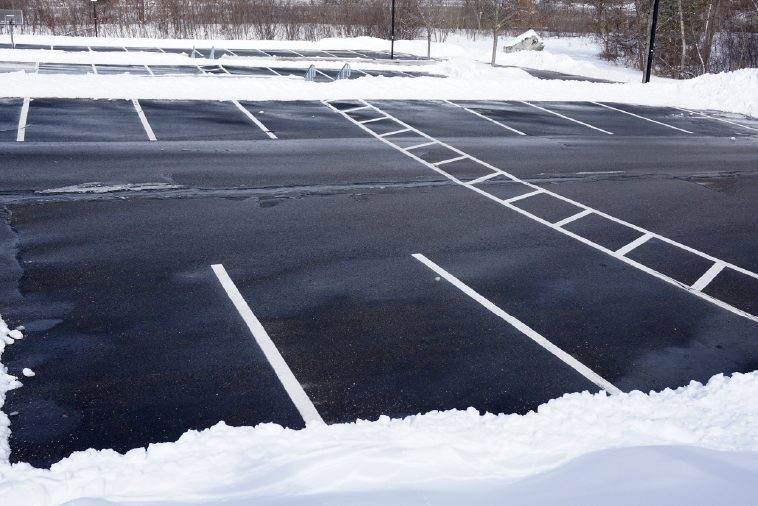 Read more about the article Why Is Crack Sealing Effective in the Winter? | Asphalt Paving Company, Wichita, KS