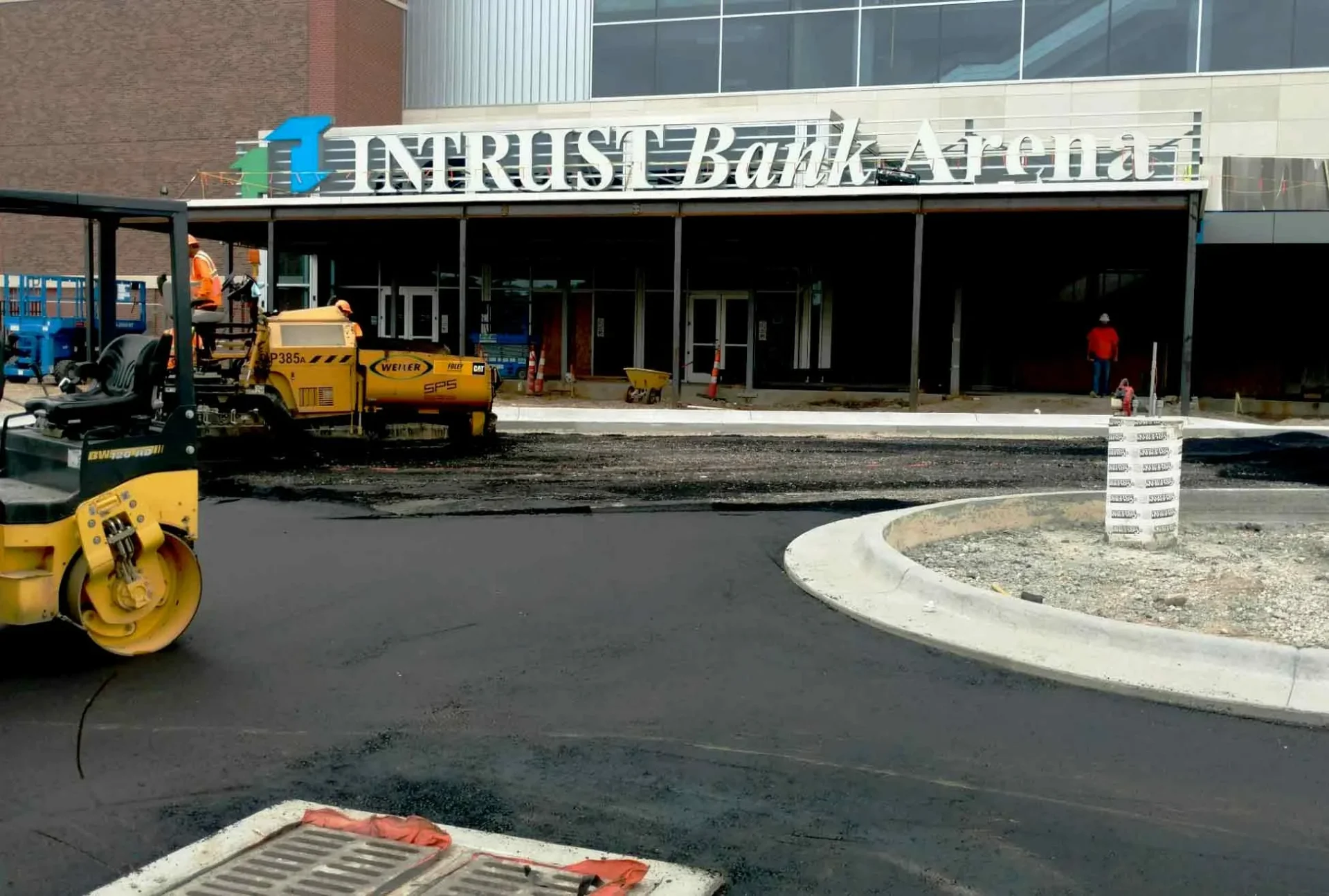 Encore Pavement mills and lays fresh asphalt for Intrust Bank