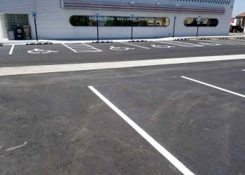 parking lot of jimmie's diner in wichita, ks
