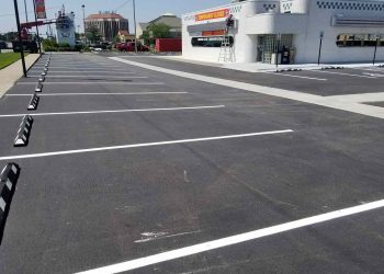 parking lot of jimmie's diner in wichita, ks