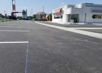 parking lot of jimmie's diner in wichita, ks