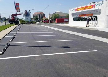 parking lot of jimmie's diner in wichita, ks