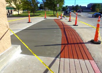 sidewalk in front of walmart