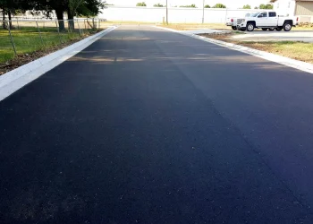 new asphalt street in el dorado, ks