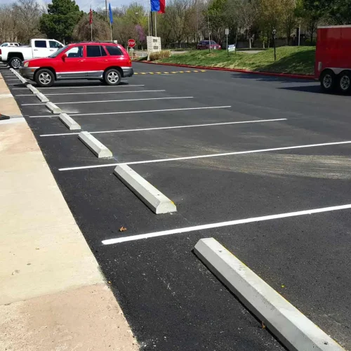 parking spaces at horizon east apartments