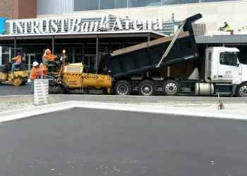 encore pavement employees at the entrance of intrust bank arena in wichita ks