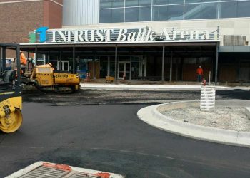 entrance to intrust bank arena in wichita ks
